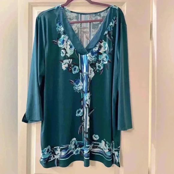 XXL TEAL FLORAL BLOUSE (brand tag cut out) - Picture 3 of 3